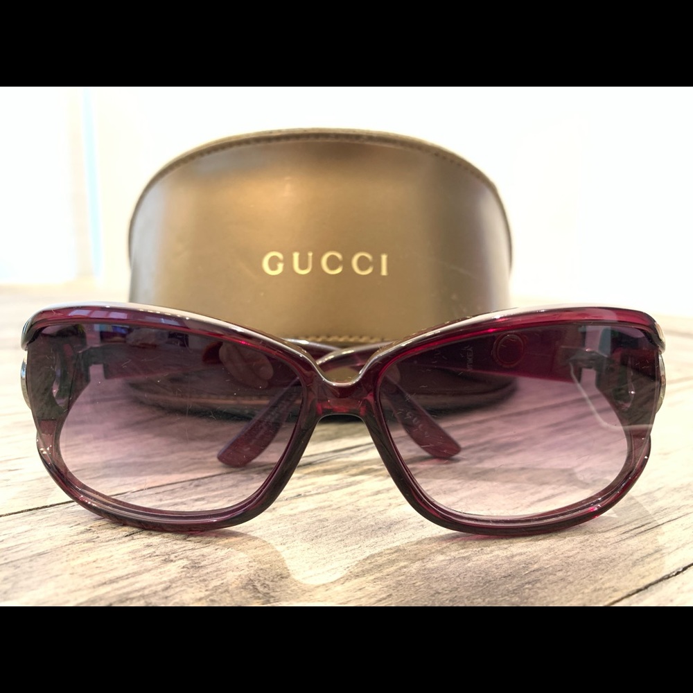 Gucci Red Oversized Sunglasses with Gradient Lenses